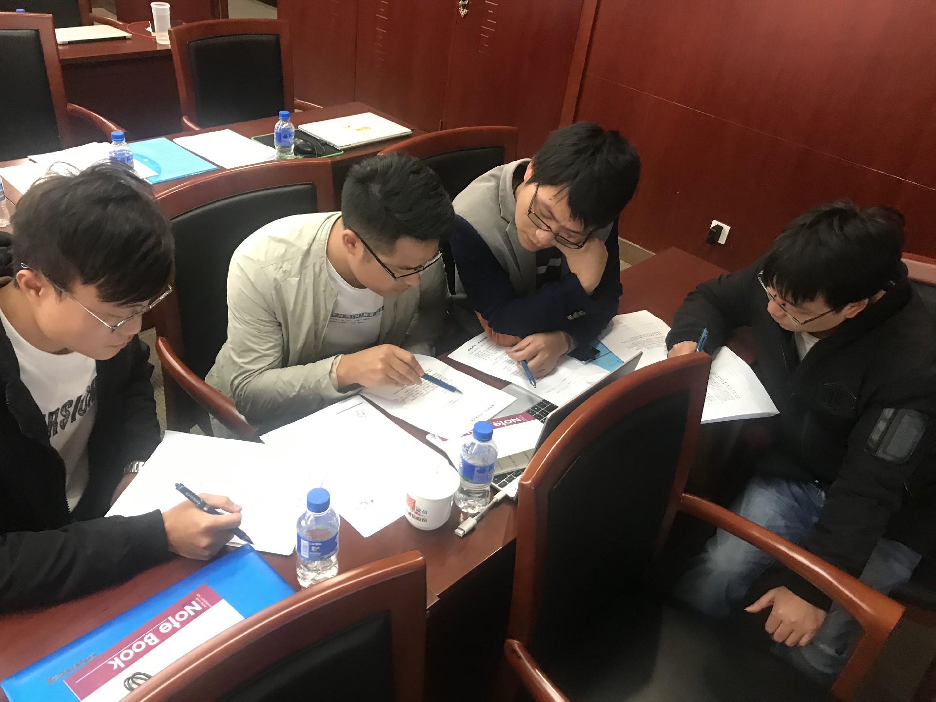 微信图片_20201029172359.jpg