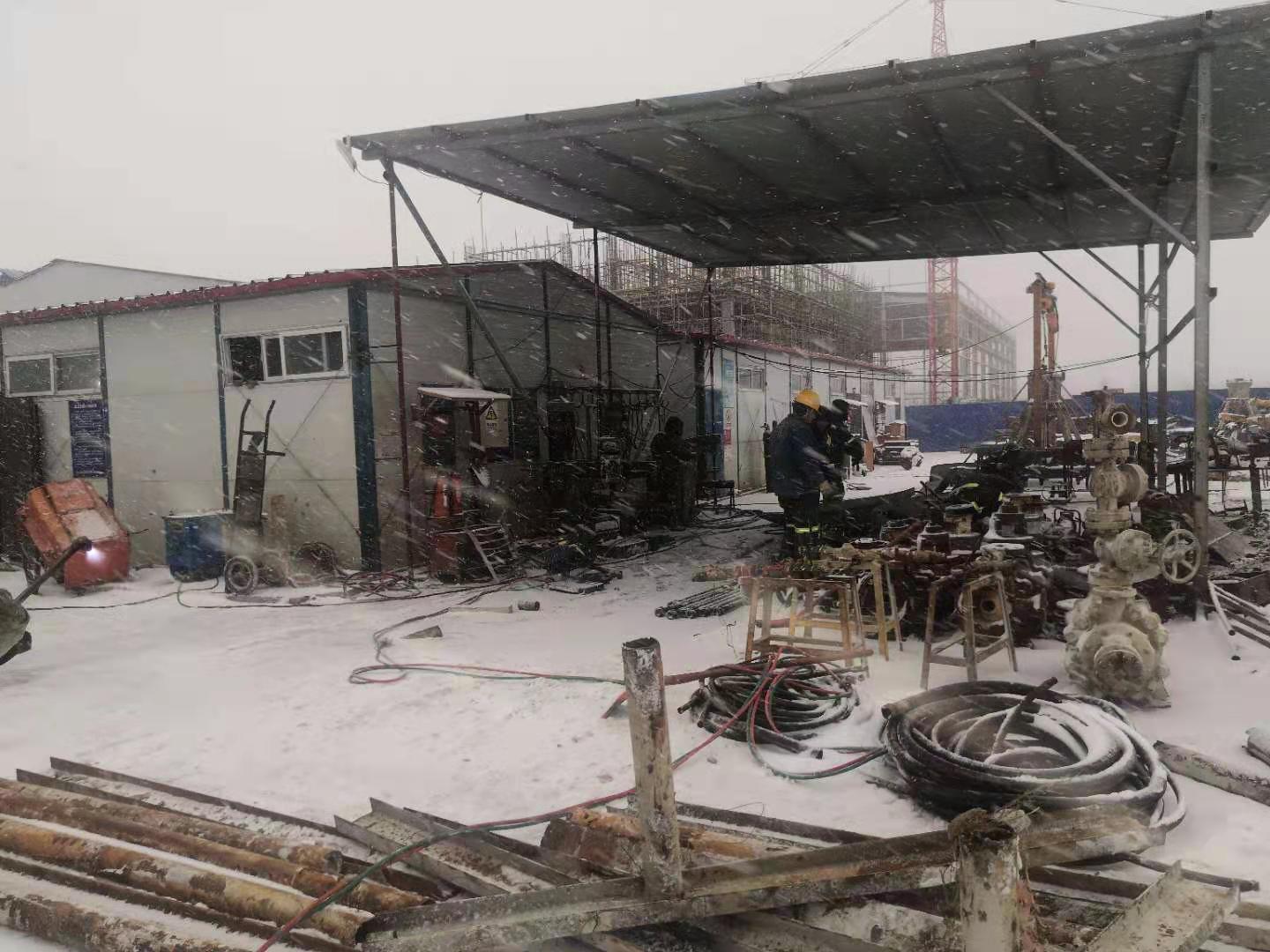 不惧风雪，汇金人咬紧牙关，站好2020年最后一班岗&nbsp;(4).jpg