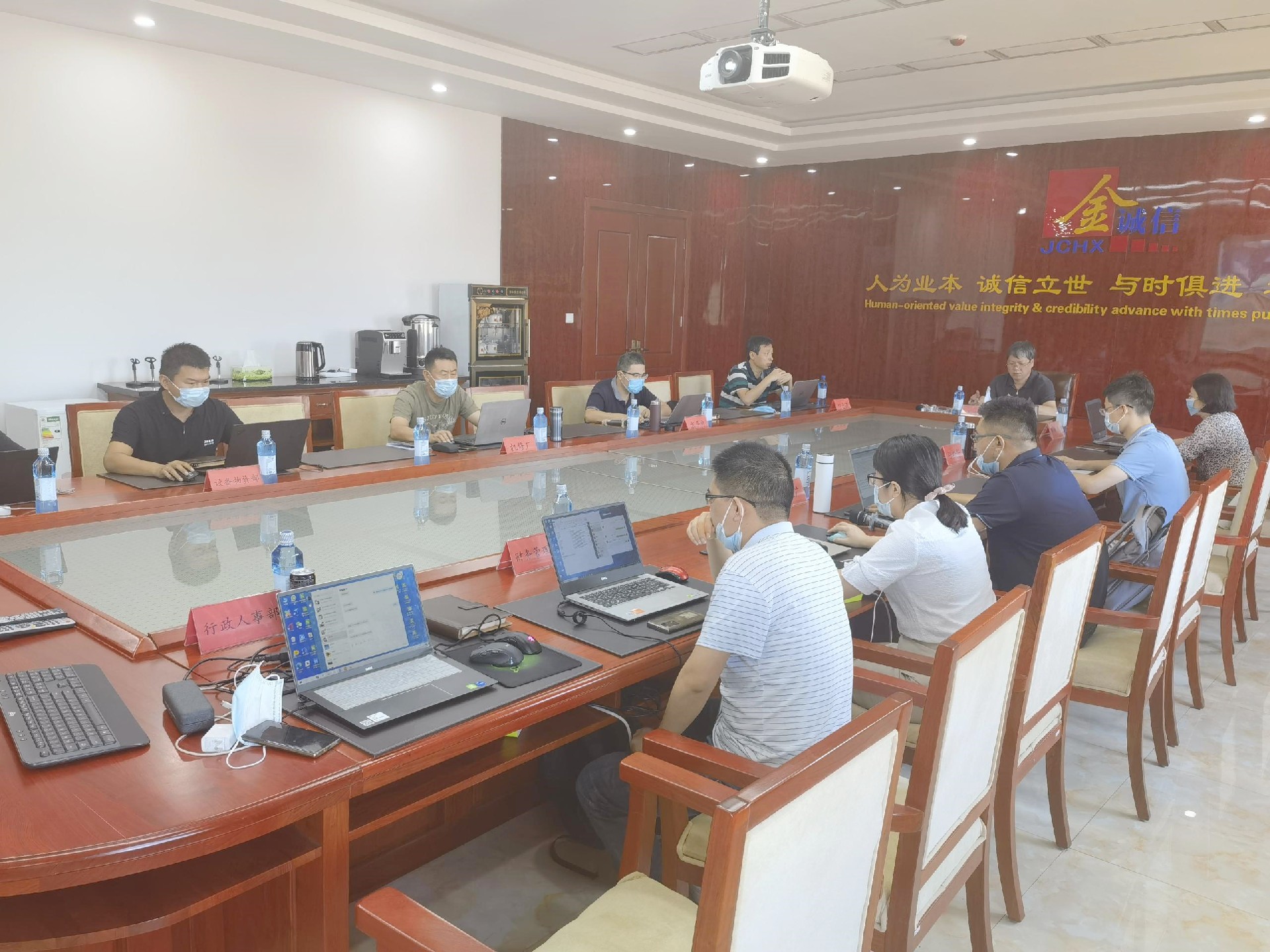 图一_副本.jpg